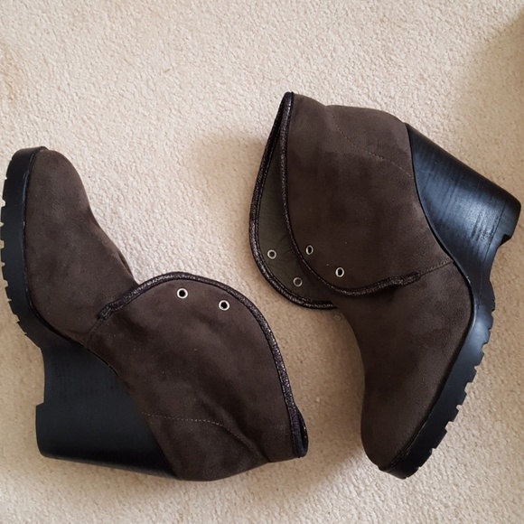 Anthropologie Vanessa Wu Wedge Booties 41 - Picture 3 of 5